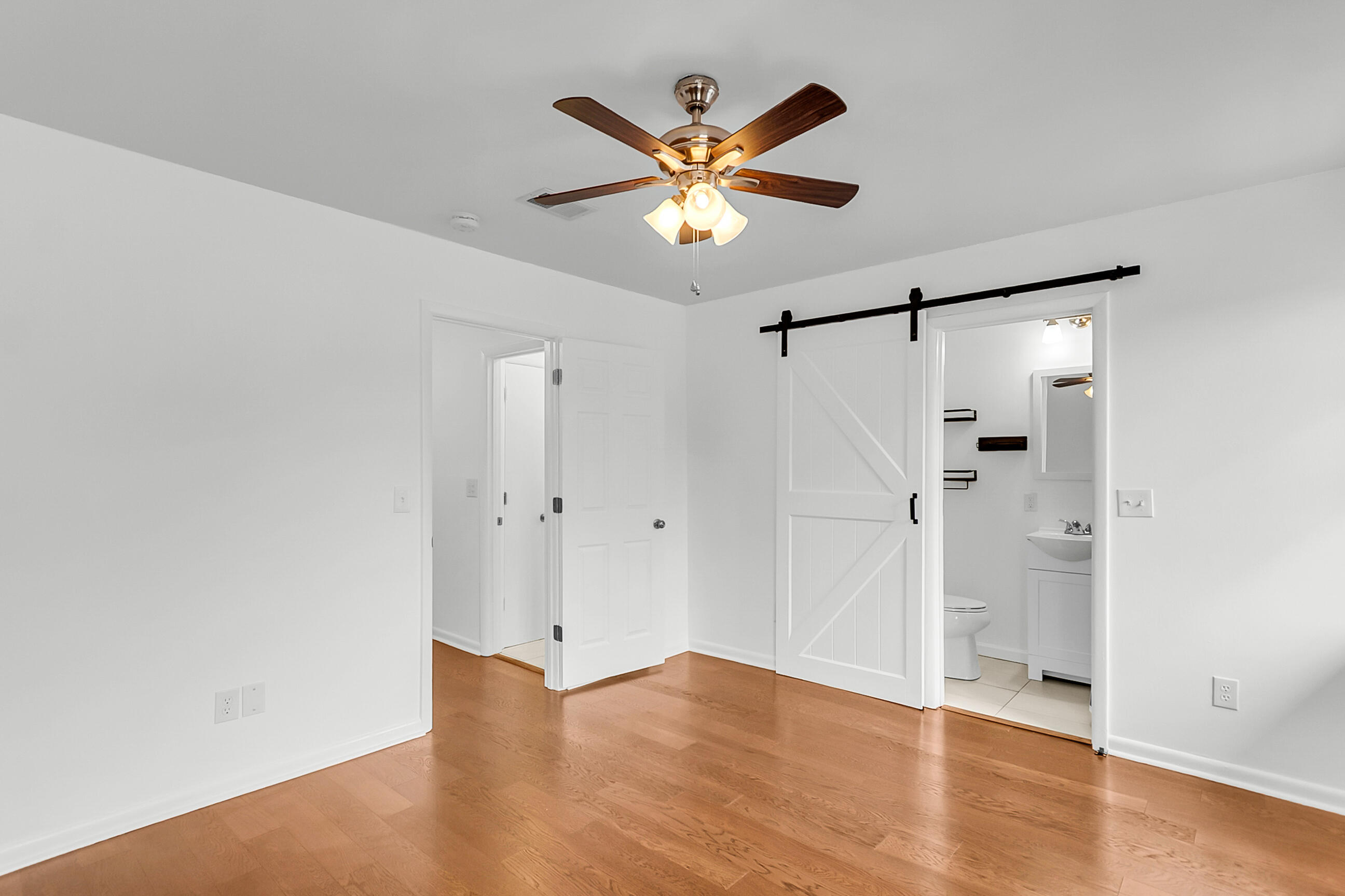 301 Lakeside Drive, Unit C1 Mount Pleasant, SC 29464 - Photo 35 of 43 CREM - 301 Lakeside-43