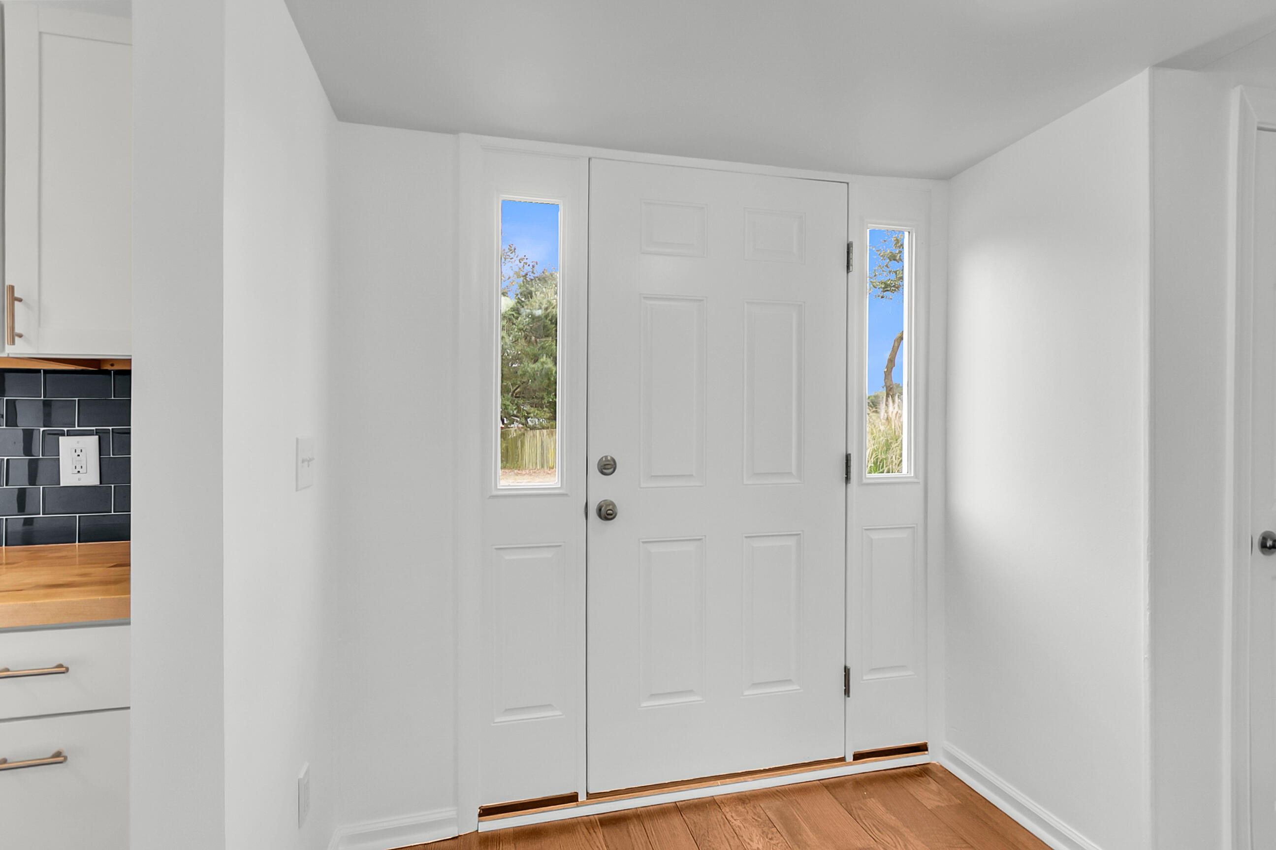 301 Lakeside Drive, Unit C1 Mount Pleasant, SC 29464 - Photo 6 of 43 CREM - 301 Lakeside-14