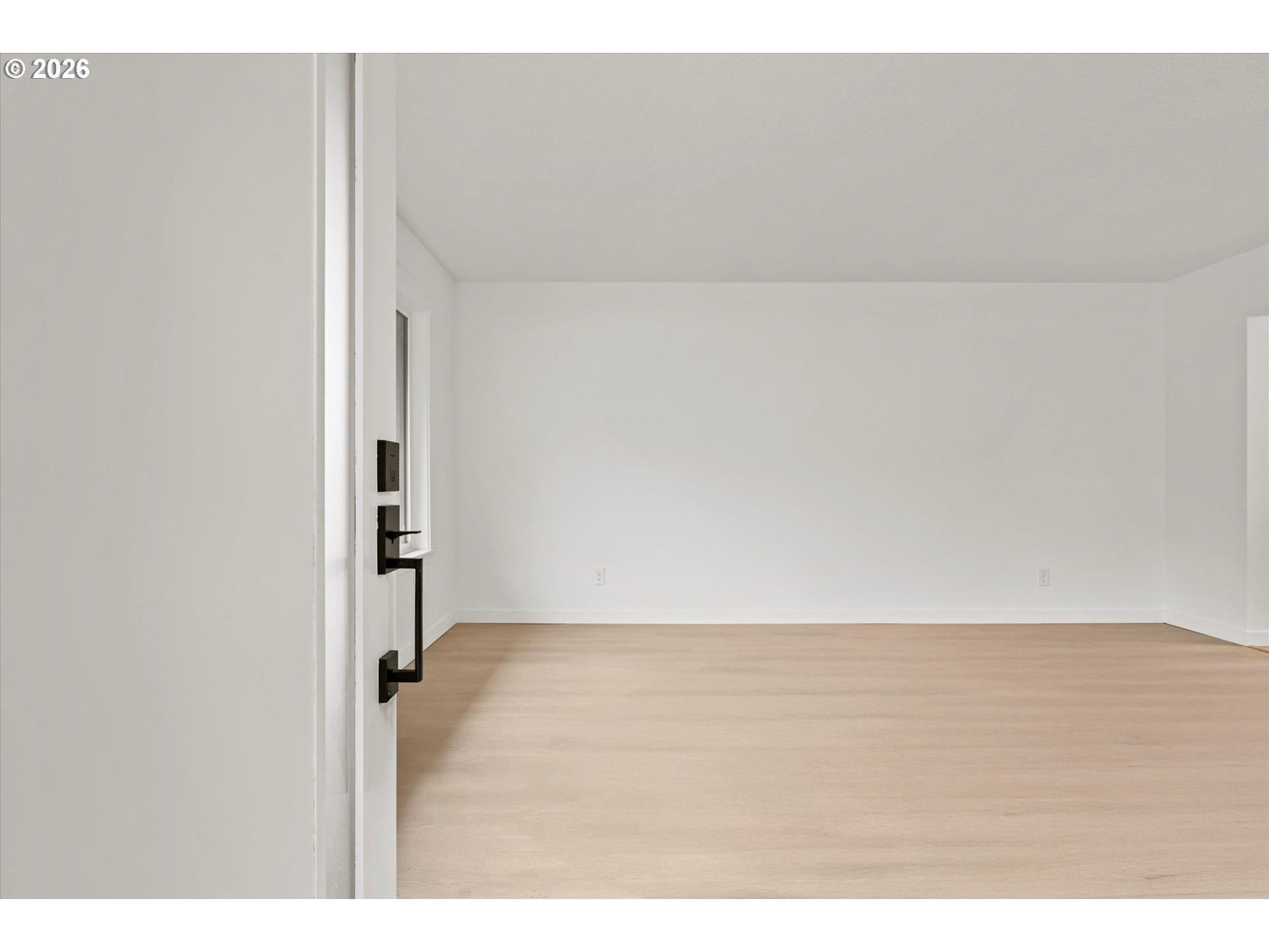 635 Northeast Dallas Street Camas, WA 98607 - Photo 4 of 35