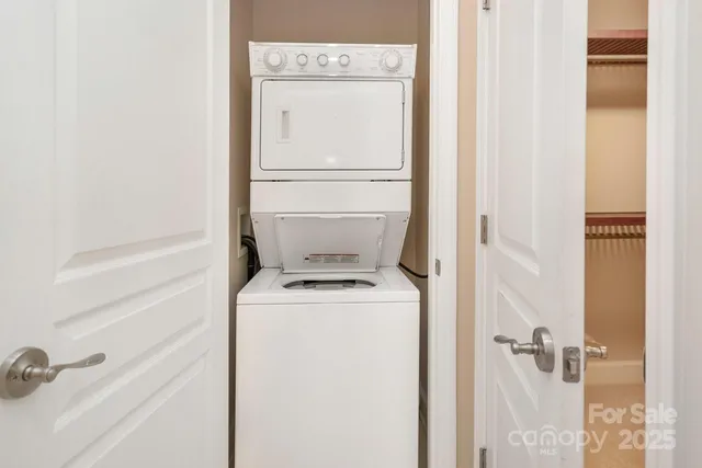 $379,000 | 1320 Fillmore Avenue, Unit 107, Charlotte, NC 28203