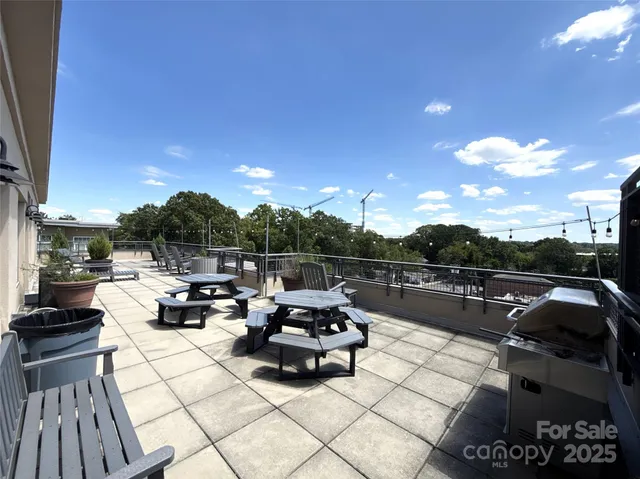 $379,000 | 1320 Fillmore Avenue, Unit 107, Charlotte, NC 28203