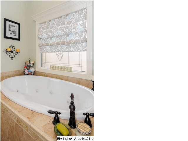 1044 Parkwood Road Birmingham, AL 35242 - Photo 18 of 32