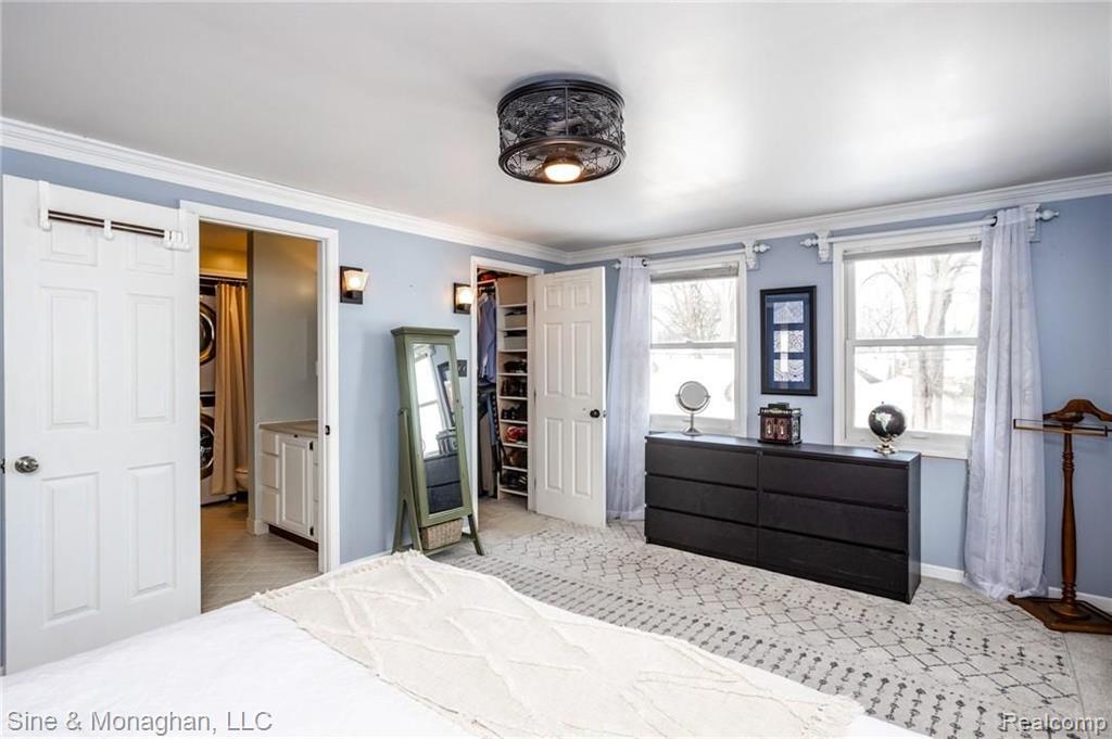 1242 Hampton Road Grosse Pointe Woods, MI 48236 - Photo 22 of 50
