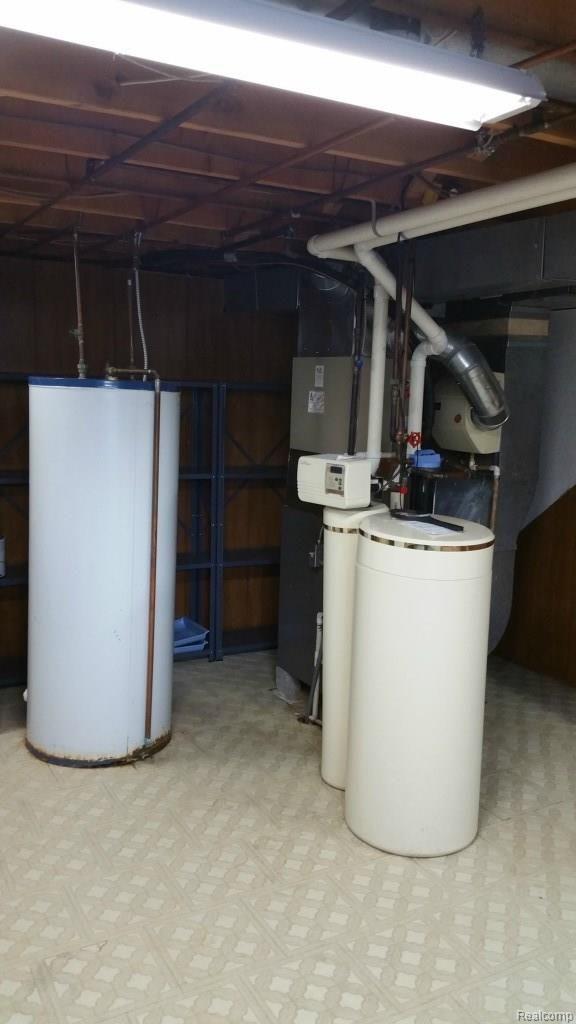 6138 Tubspring Road Almont, MI 48003 - Photo 39 of 42 20150527_122334.jpg