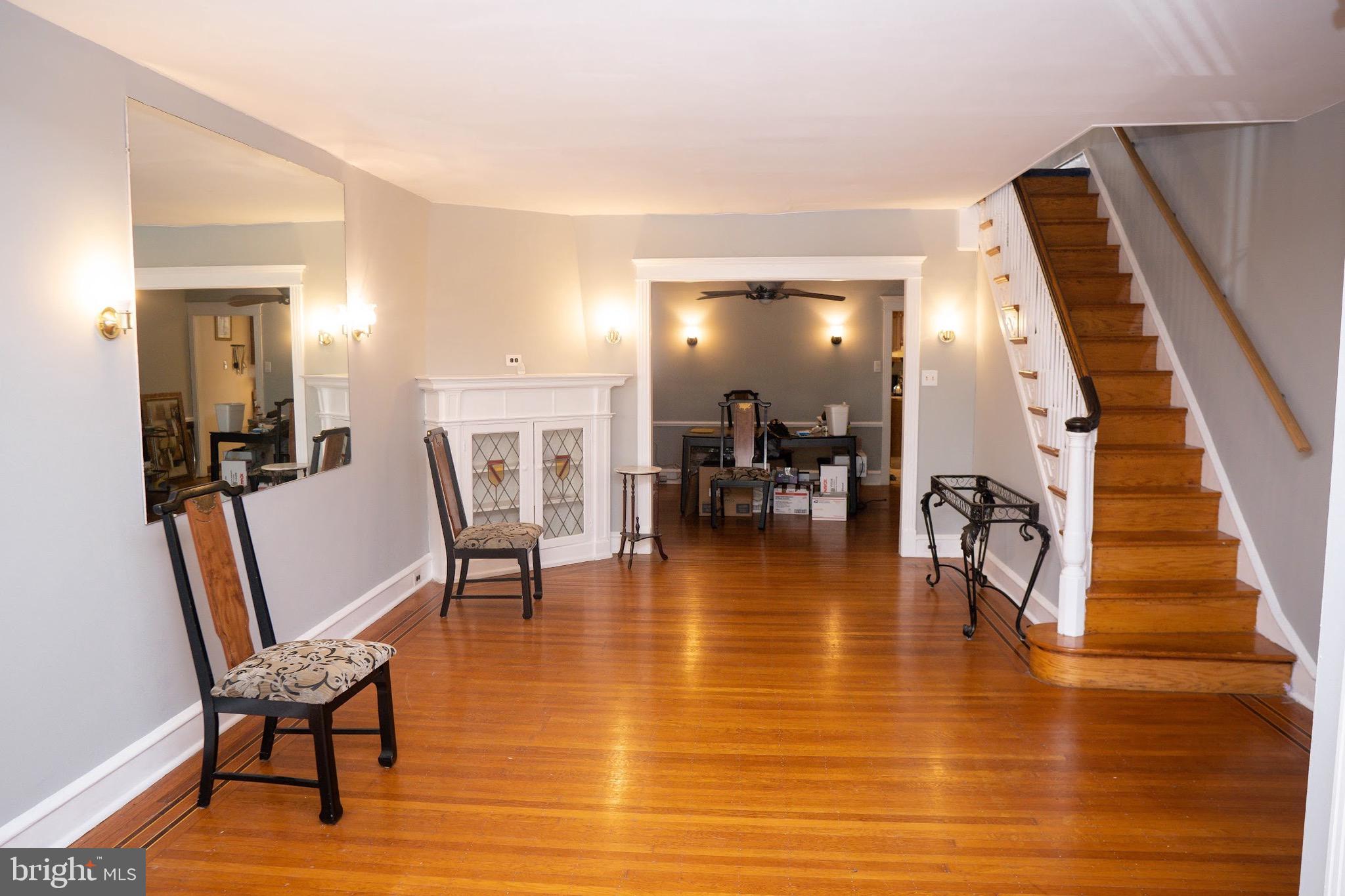 7460 Briar Road Philadelphia, PA 19138 - Photo 3 of 22 Gallery Image 3