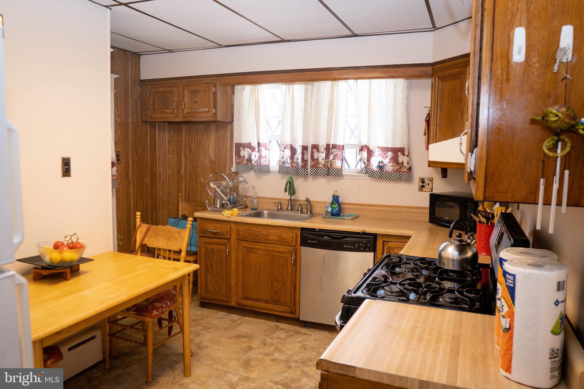 7460 Briar Road Philadelphia, PA 19138 - Photo 7 of 22 Gallery Image 7