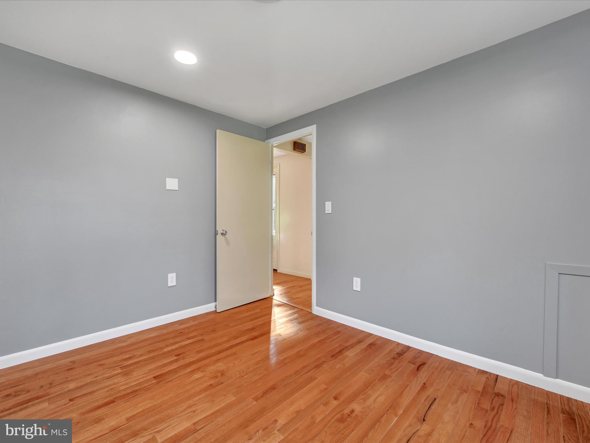 15 Clay Road Carlisle, PA 17015 - Photo 22 of 51 Bedroom 2