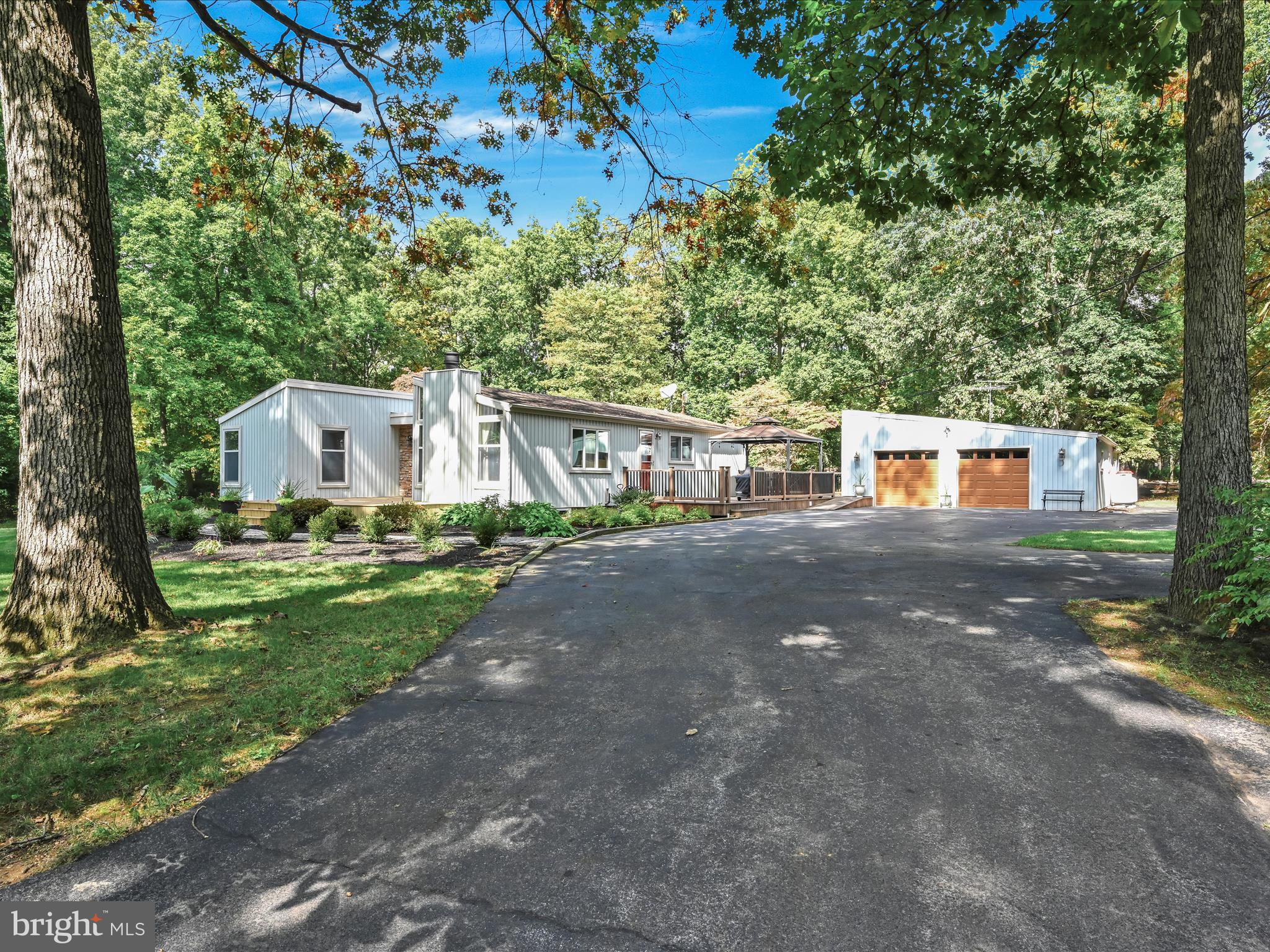 15 Clay Road Carlisle, PA 17015 - Photo 49 of 51 Driveway View