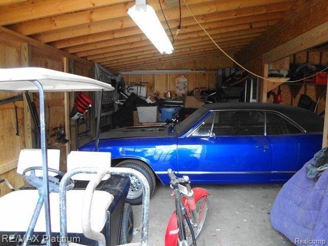 4976 Ormond Road White Lake, MI 48383 - Photo 25 of 25 3+ Car Garage