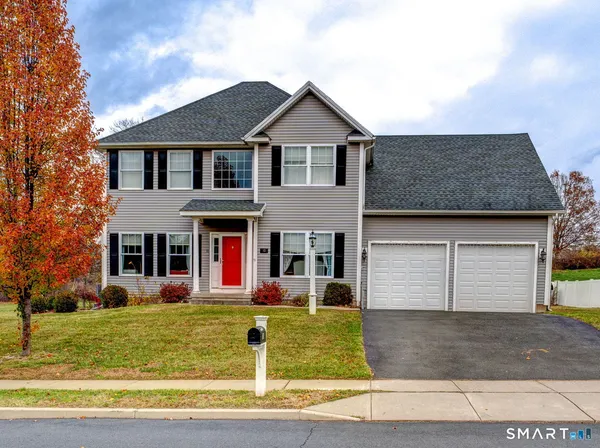 $599,000 | 10 Talias Trail, Middletown, CT 06457