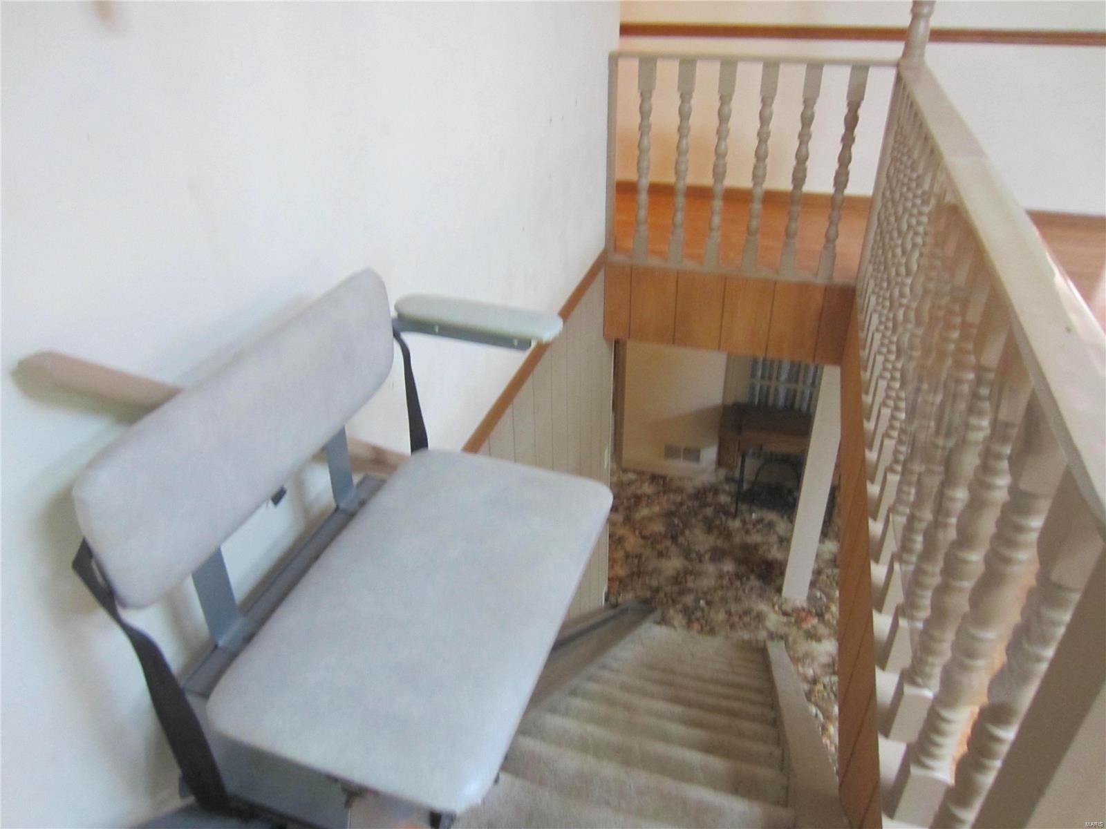 951 Feise Road O'Fallon, MO 63366 - Photo 32 of 46