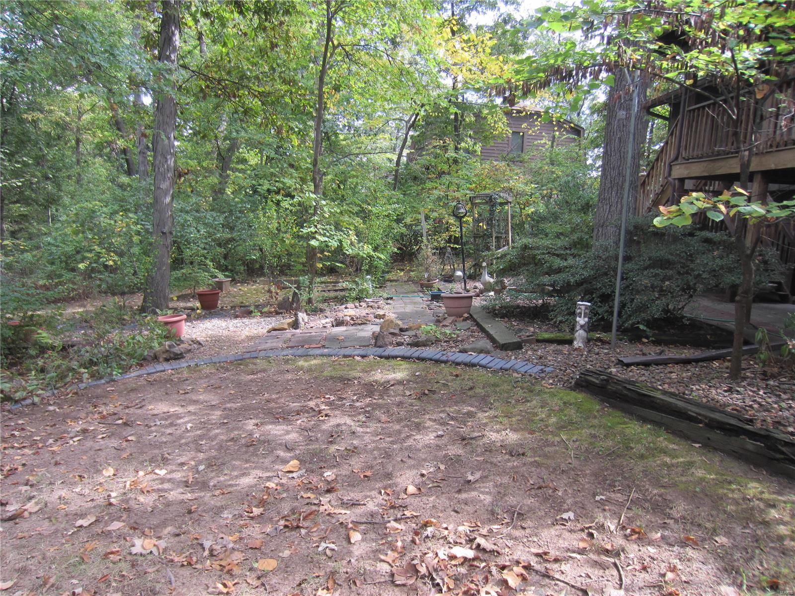 951 Feise Road O'Fallon, MO 63366 - Photo 41 of 46