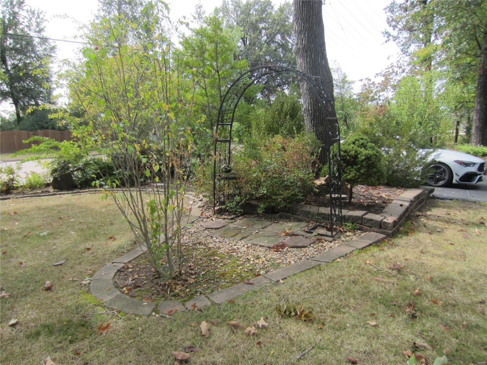 951 Feise Road O'Fallon, MO 63366 - Photo 42 of 46