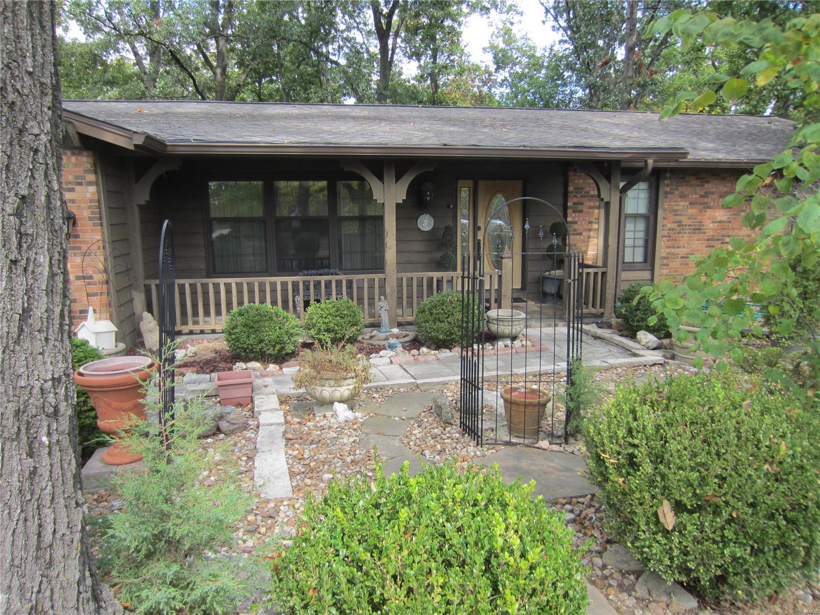 951 Feise Road O'Fallon, MO 63366 - Photo 5 of 46