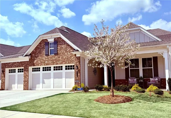 $817,750 | 210 Bear Way, Hoschton, GA 30548