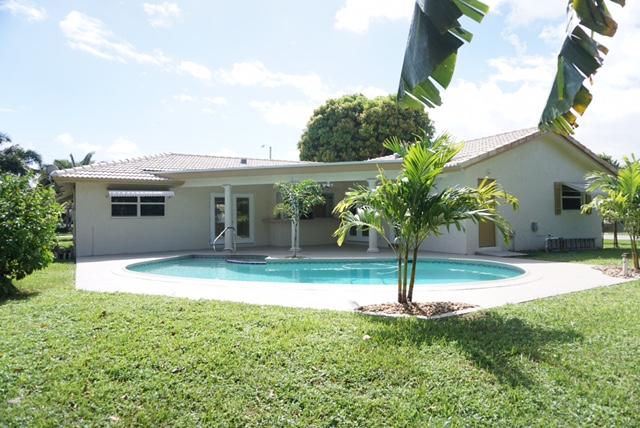 999 Northwest 8th Street Boca Raton, FL 33486 - Photo 7 of 33 Pool