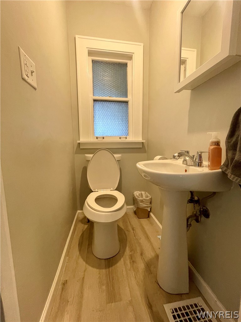 145 Potters Road Buffalo, NY 14220 - Photo 15 of 32