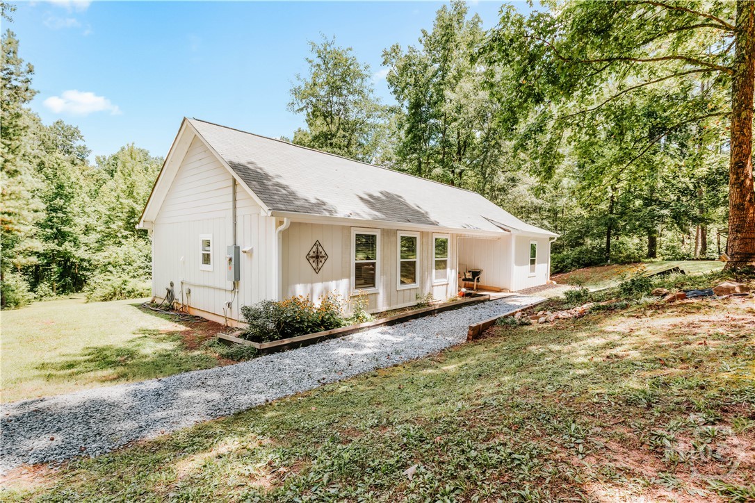 72 Terry Dee Lane Colbert, GA 30628 - Photo 1 of 36 Gallery Image 1