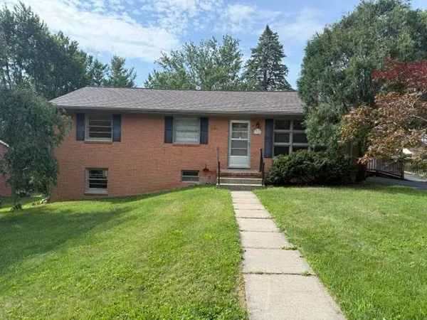 $365,000 | 302 Burnley Drive, Staunton, VA 24401
