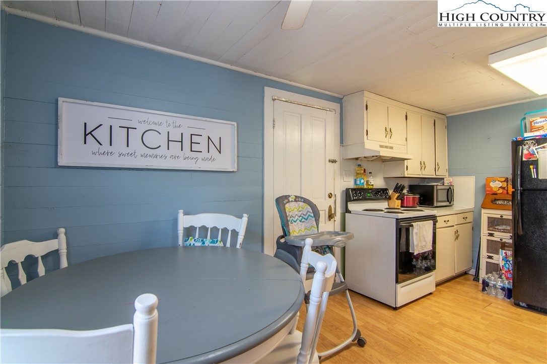 68 Fox Ridge Road Glade Valley, NC 28627 - Photo 13 of 31 Gallery Image 13