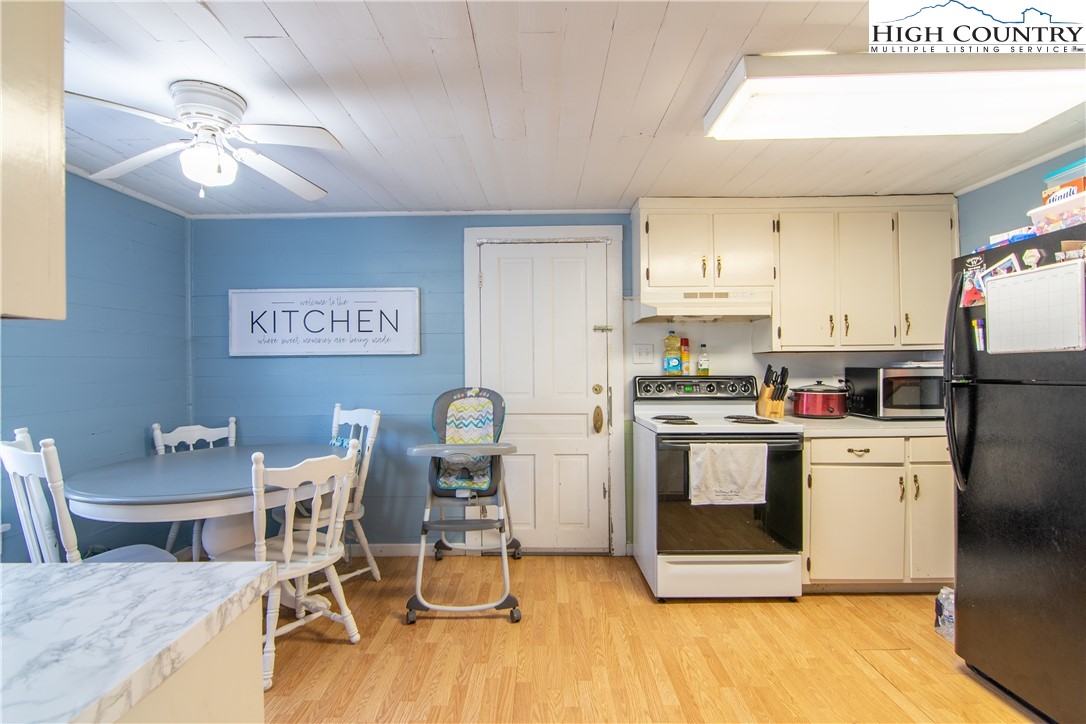 68 Fox Ridge Road Glade Valley, NC 28627 - Photo 25 of 31 Gallery Image 25