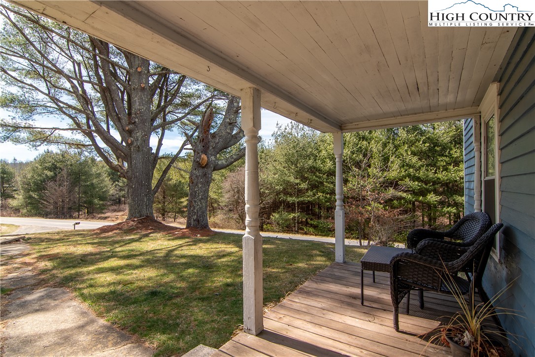 68 Fox Ridge Road Glade Valley, NC 28627 - Photo 4 of 31 Gallery Image 4