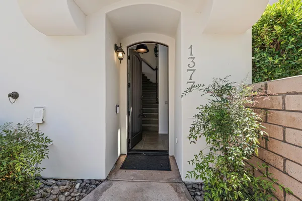 $528,000 | 1377 Yermo Drive South, Palm Springs, CA 92262