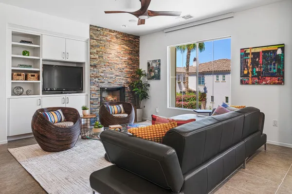 $528,000 | 1377 Yermo Drive South, Palm Springs, CA 92262