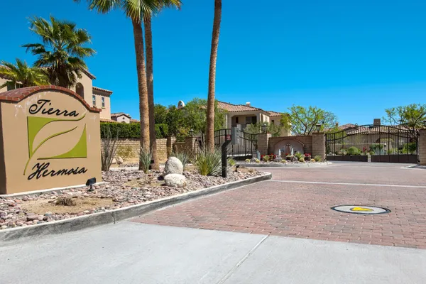 $528,000 | 1377 Yermo Drive South, Palm Springs, CA 92262