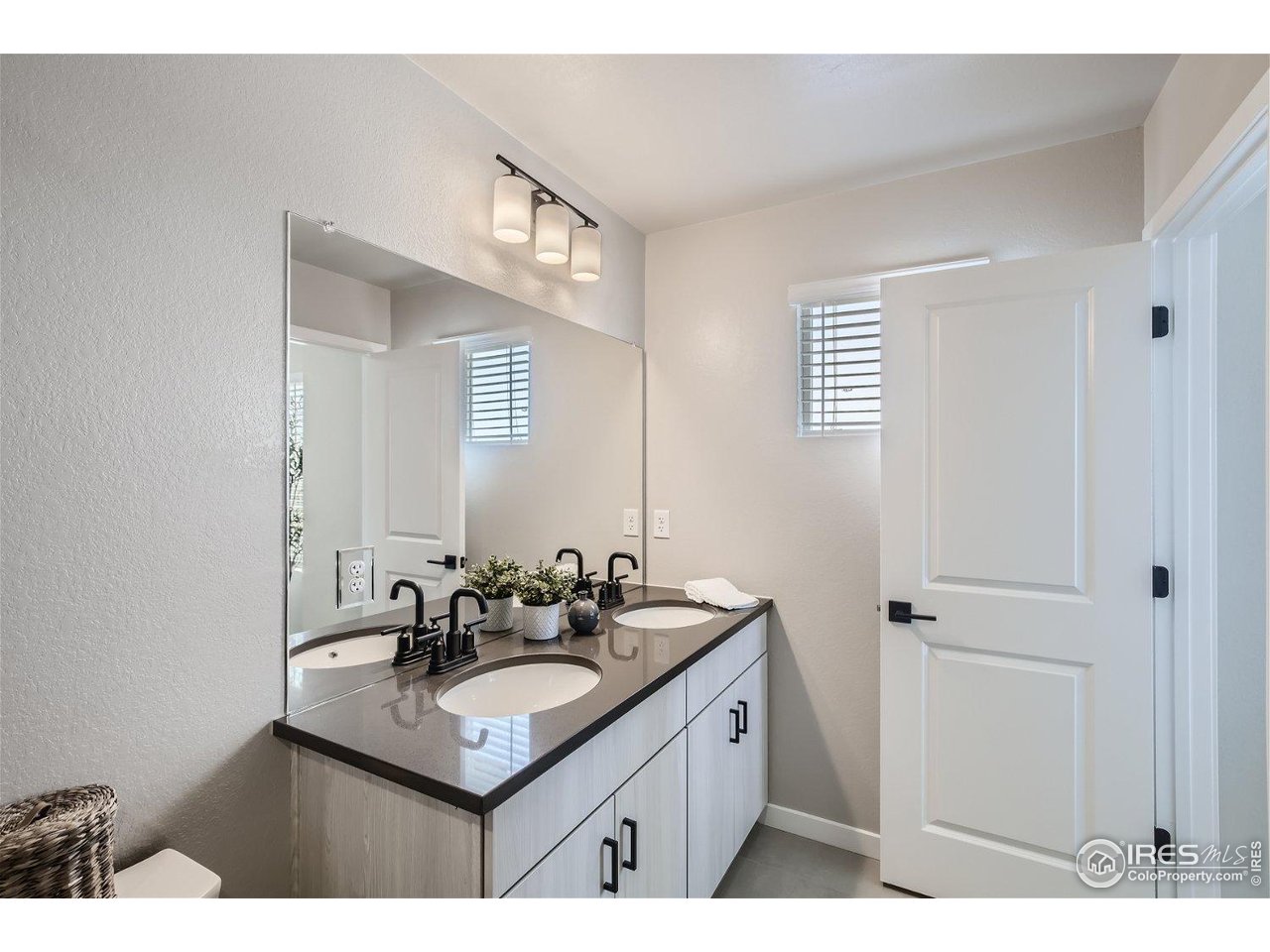 2285 East Suniga Road Fort Collins, CO 80524 - Photo 15 of 23 Gallery Image 15