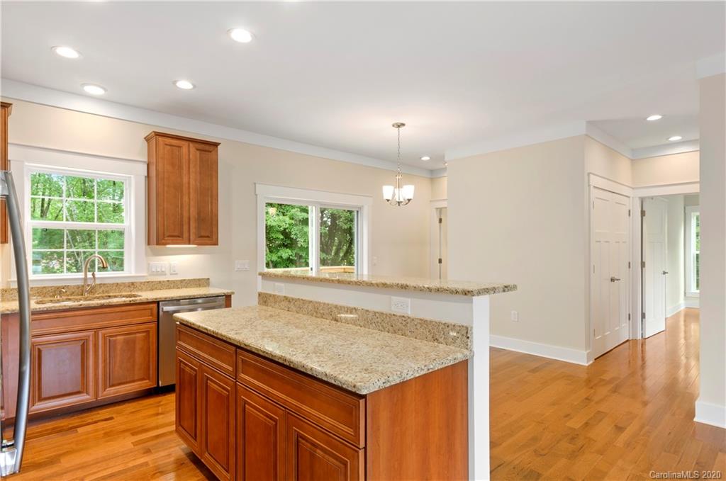 215 Auburn Road Waynesville, NC 28786 - Photo 11 of 24 Gallery Image 11