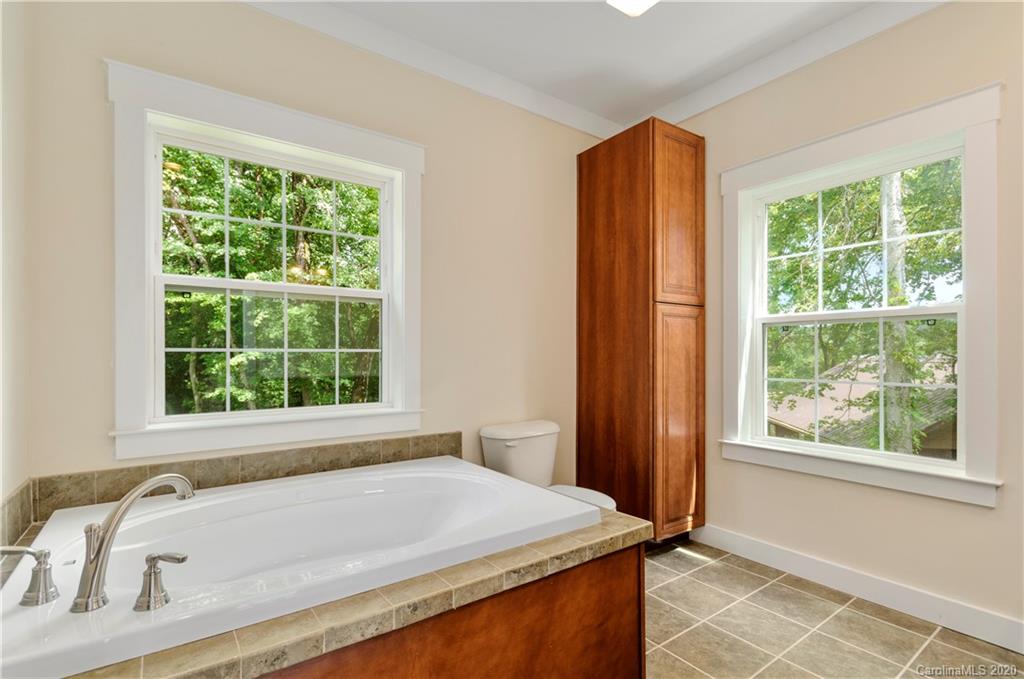 215 Auburn Road Waynesville, NC 28786 - Photo 17 of 24 Gallery Image 17