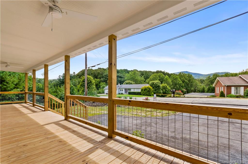 215 Auburn Road Waynesville, NC 28786 - Photo 7 of 24 Gallery Image 7