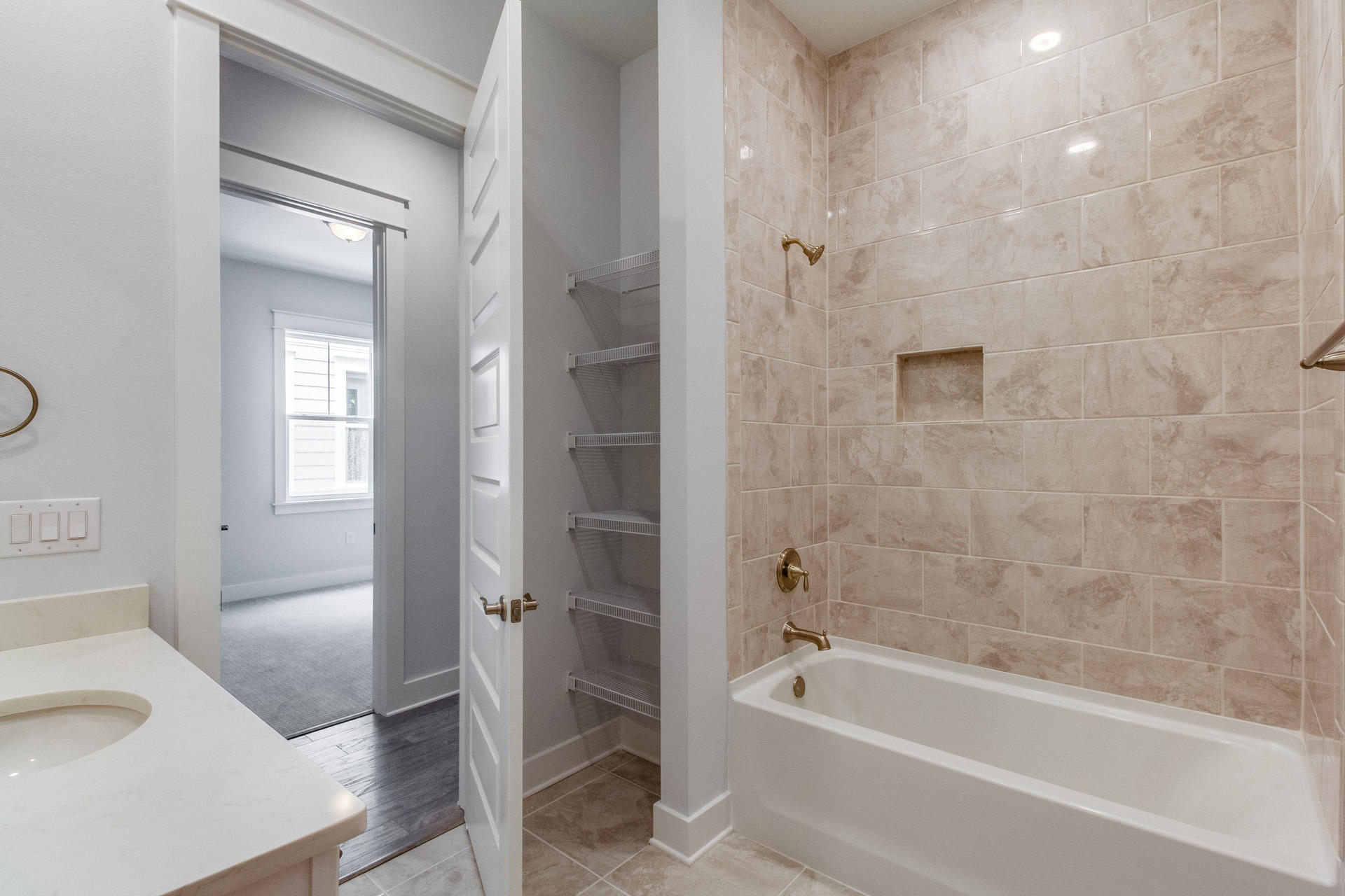 112 Pine Lands Loop Inlet Beach, Unit 524A Inlet Beach, FL 32461 - Photo 17 of 36 a bath room with a bath tub and a shower