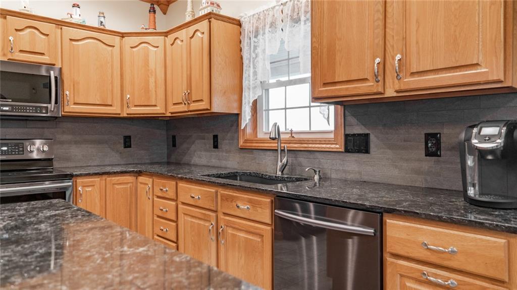 171 Riethmiller Road New Wilmington, PA 16142 - Photo 3 of 25