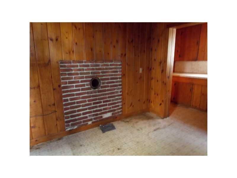 67 Main Street Limerick, ME 04048 - Photo 3 of 12 Kitchen.