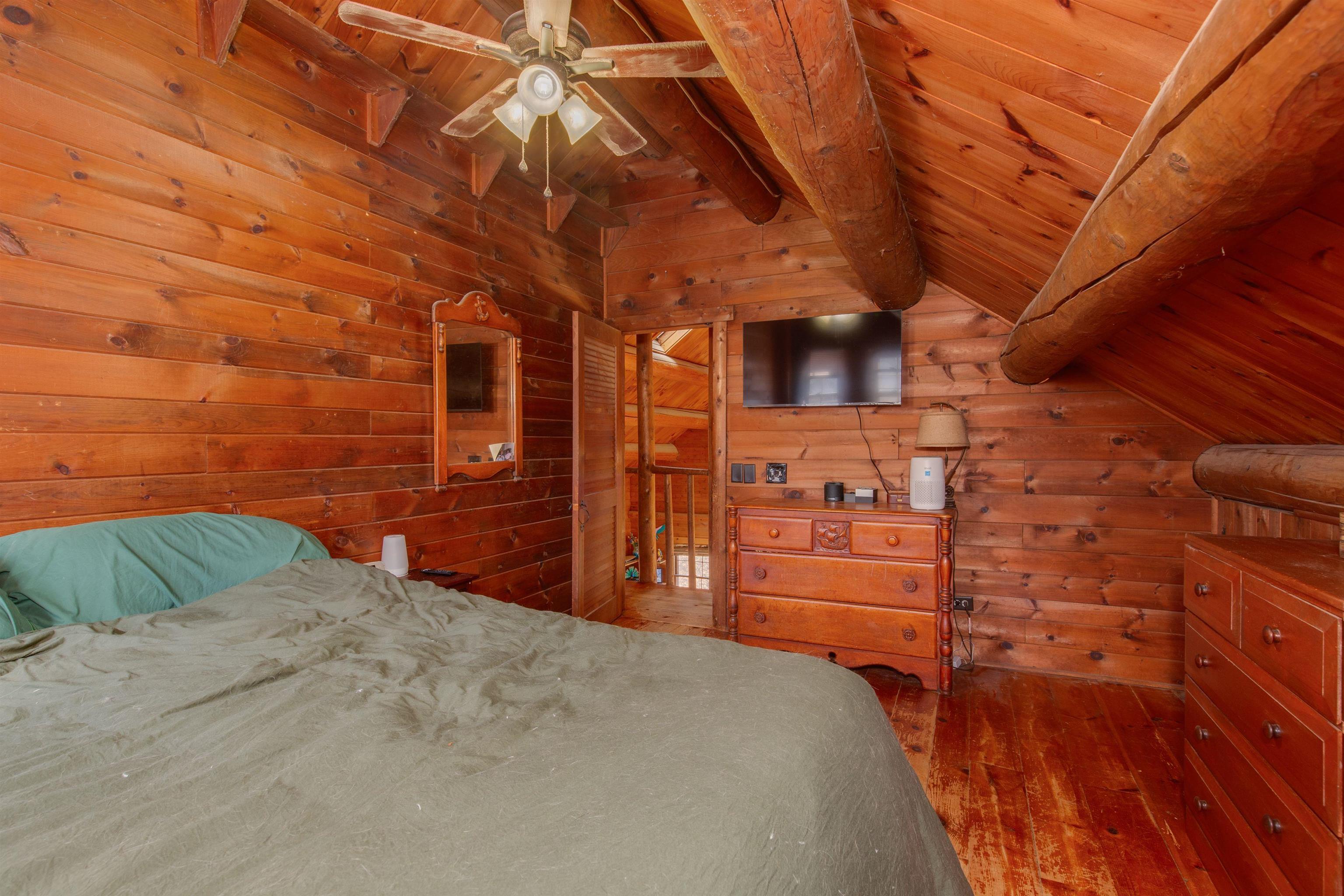 519 Candia Road Chester, NH 03036 - Photo 14 of 21 Gallery Image 14