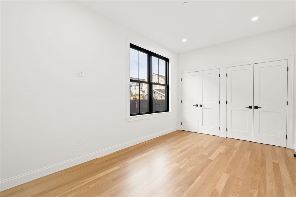 27 Shepard Street, Unit 3 Boston, MA 02135 - Photo 15 of 33