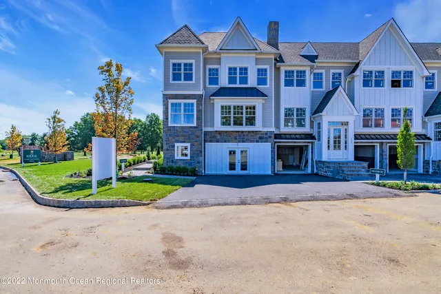 $1,550,000 | 178 Eagle Way, Eatontown, NJ 07724