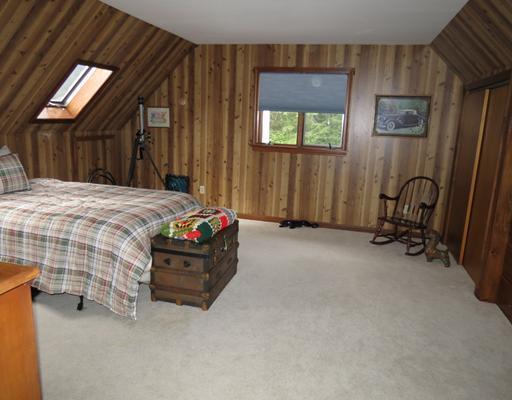 48 Red Oaks Lodge Road Belgrade, ME 04917 - Photo 12 of 19 Bedroom.