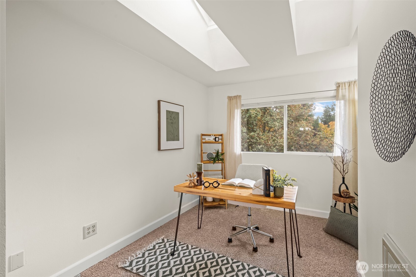 807 Grimes Road Bothell, WA 98012 - Photo 19 of 39