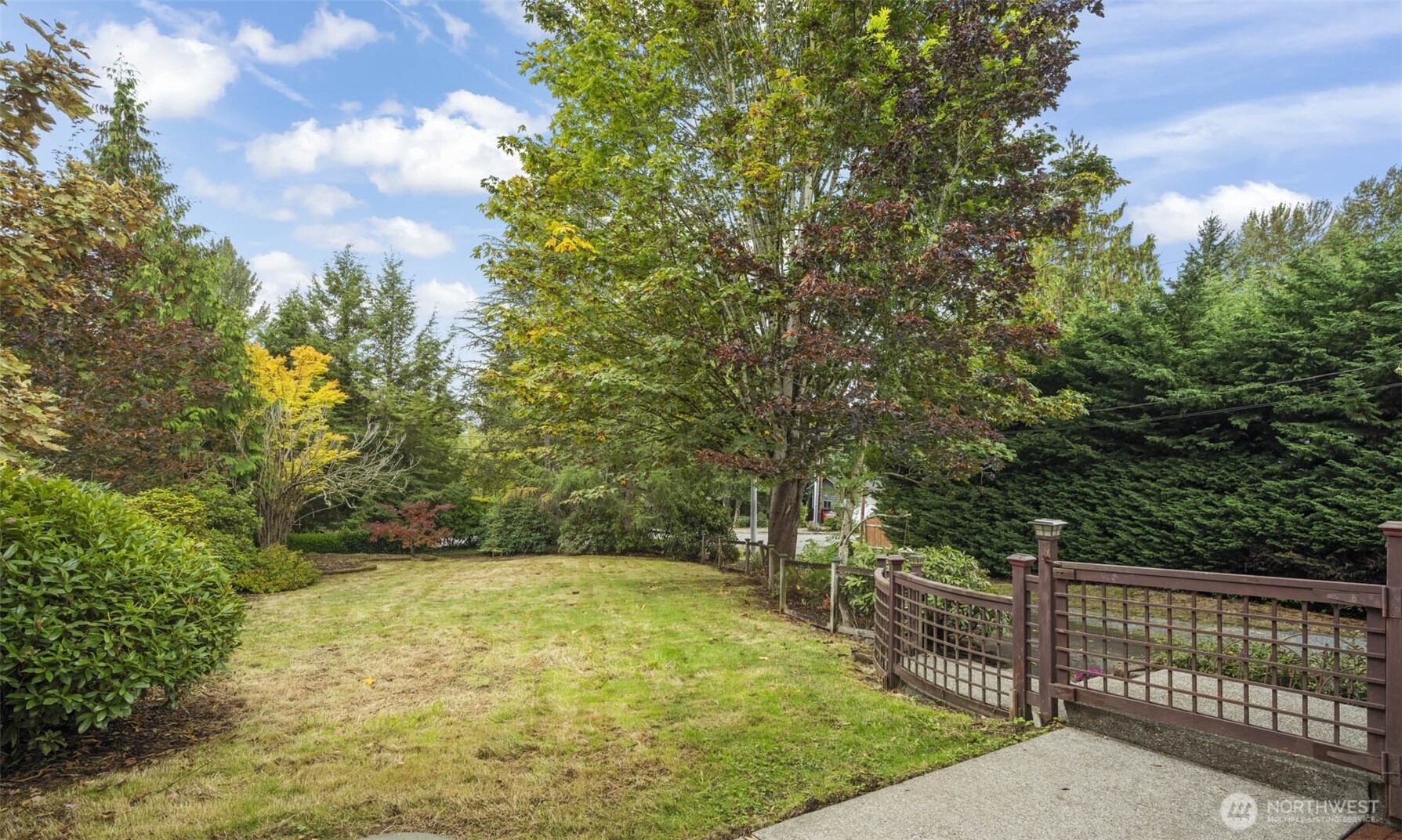 807 Grimes Road Bothell, WA 98012 - Photo 2 of 39