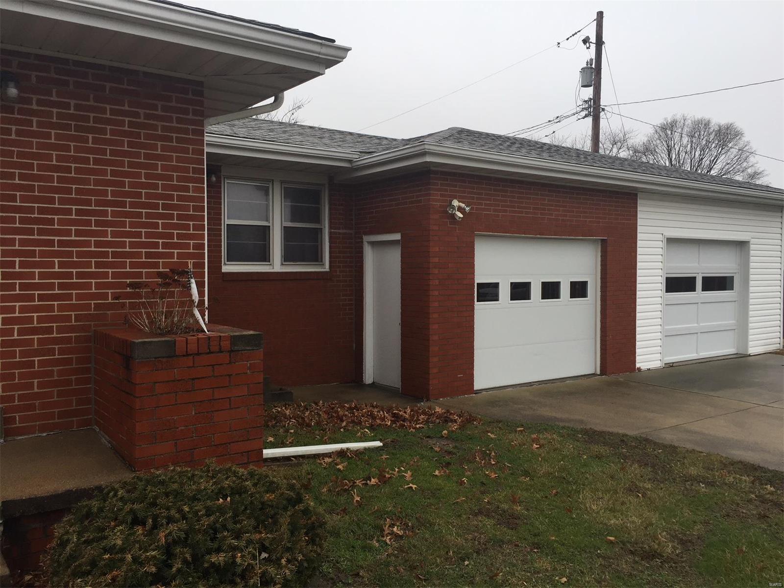 3901 Johnson Road Granite City, IL 62040 - Photo 8 of 13 Gallery Image 8