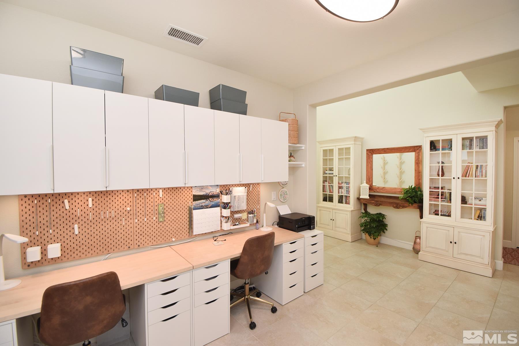 1630 Scott Valley Road Reno, NV 89523 - Photo 4 of 33 a room with furniture and window