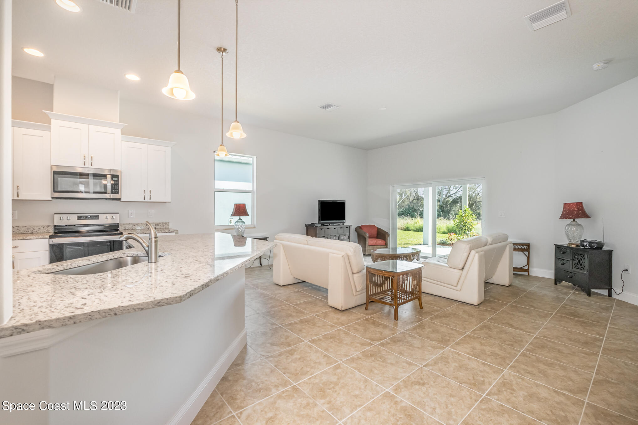 665 Lorelei Avenue Melbourne, FL 32901 - Photo 15 of 32 DSCF0353-Edit