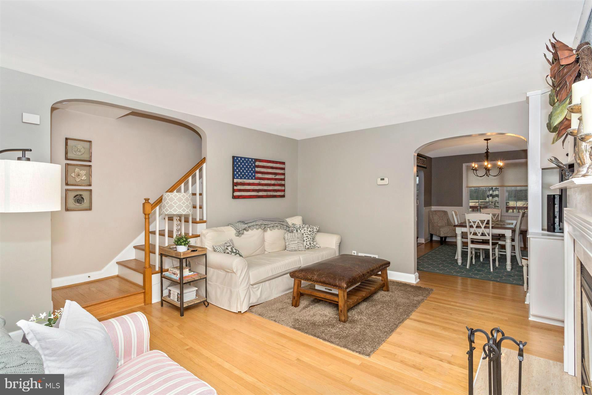 172 Stanmore Road Baltimore, MD 21212 - Photo 3 of 30 a living room with furniture and a wooden floor