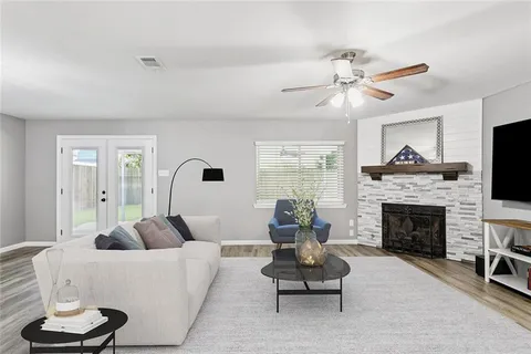 $353,000 | 3744 Tara Drive, Destrehan, LA 70047