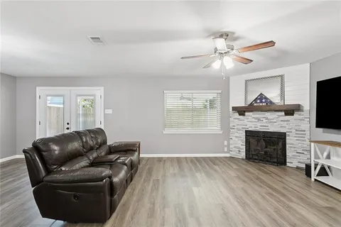 $353,000 | 3744 Tara Drive, Destrehan, LA 70047