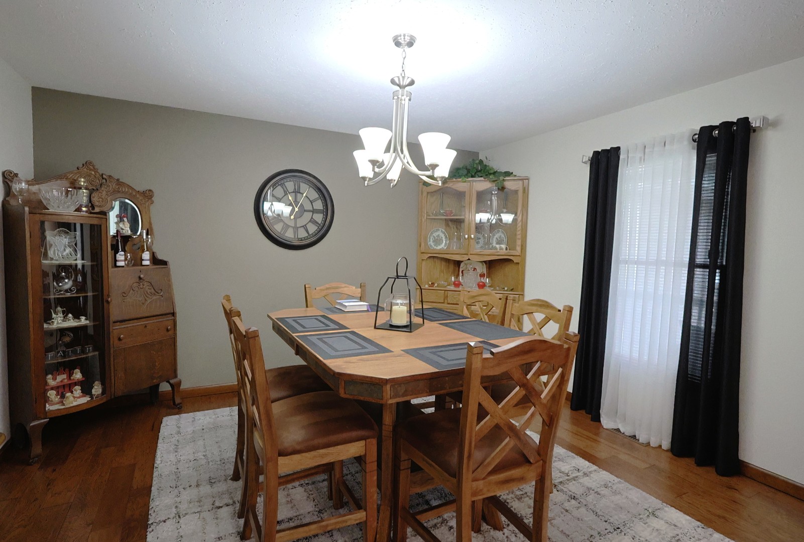 2861 College Street Road Salem, IL 62881 - Photo 7 of 50