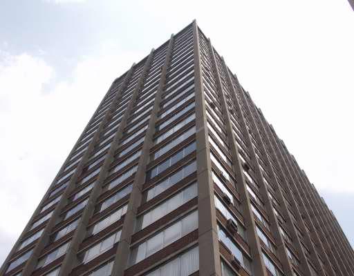 6171 North Sheridan Road, Unit 1008 Chicago, IL 60660 - Photo 1 of 1